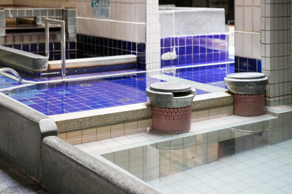 水道代がかかる業務用サウナの水風呂