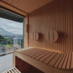 ガラス張りサウナから見える景色